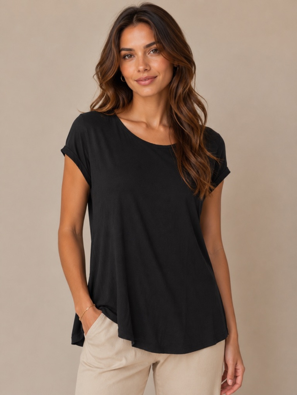 Kim & Cami Black Short-Sleeve Relaxed Tee
